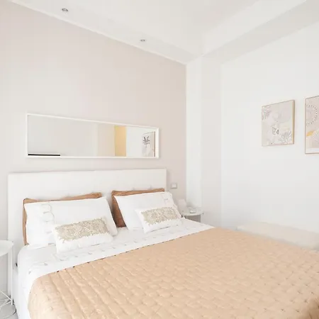 Via Dante Luxury شقة